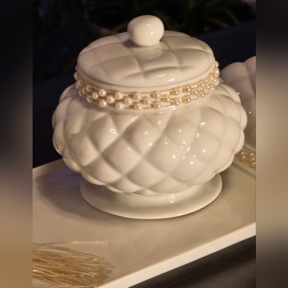 Avon White Vanity Tray Set with Gold Accents - Picture 3 of 4